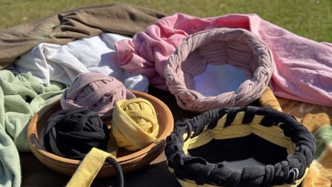Baskets made from weaved used t-shirts.