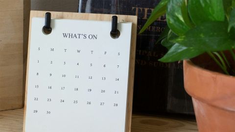 A desktop calendar.