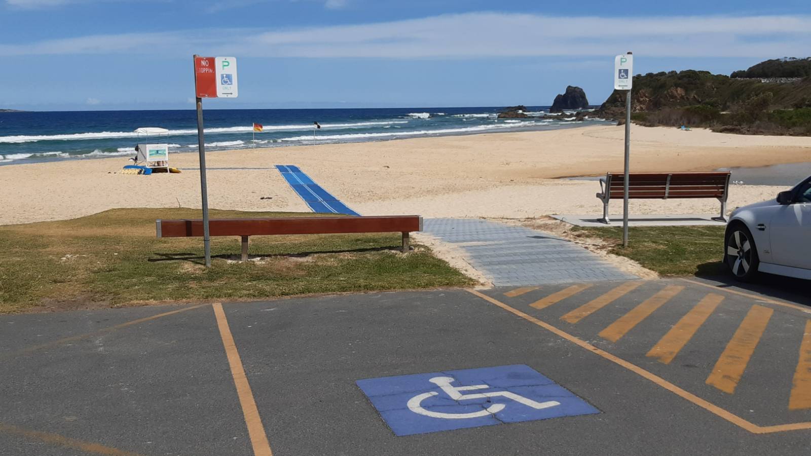 Image Photo of a mobility mat at Narooma South Beach