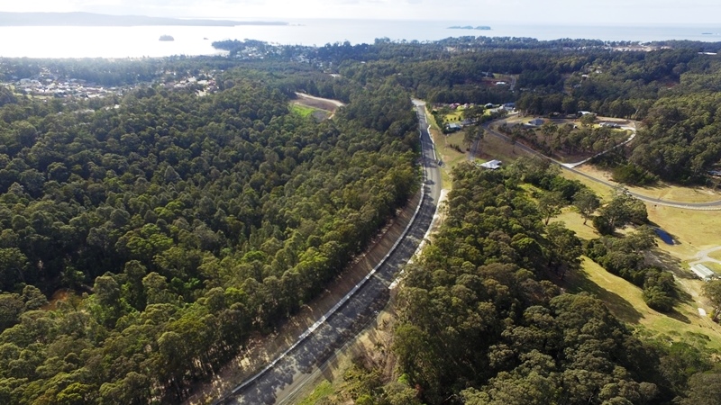 Image Glenella Road construction progress - August 2017