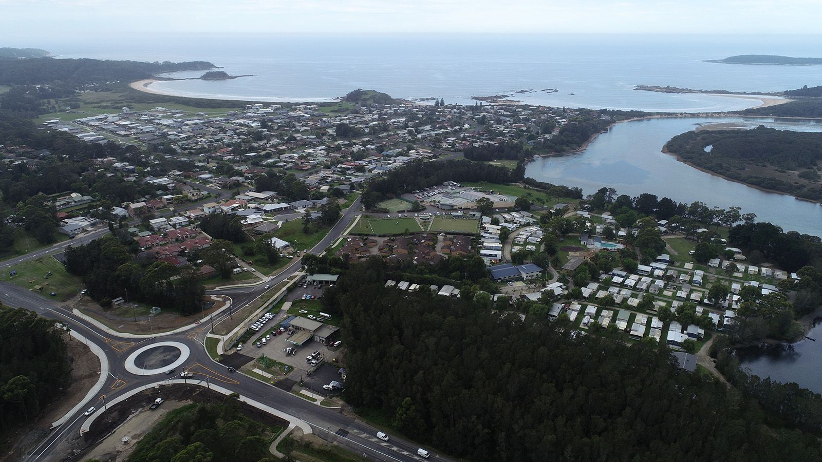 An overhead photograph of Tomakin residential areas banner image